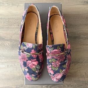 LOFT Floral Velvet Loafers
